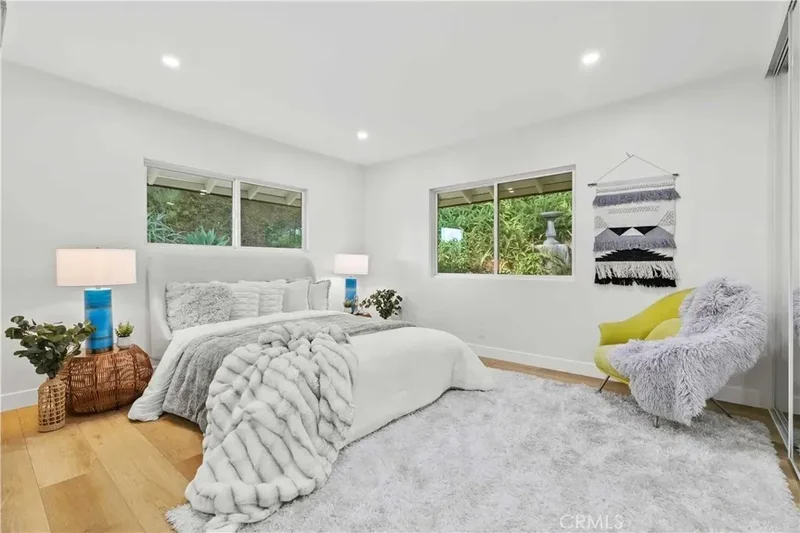 10534 Colebrook, Los Angeles, California, United States. - Photo 24