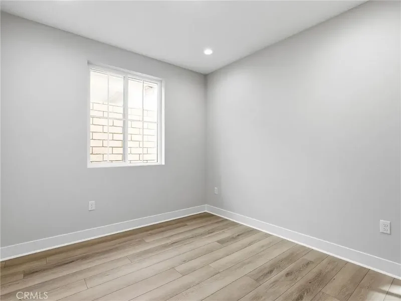 101 Red Oak, Lake Forest, California, United States. - Photo 12