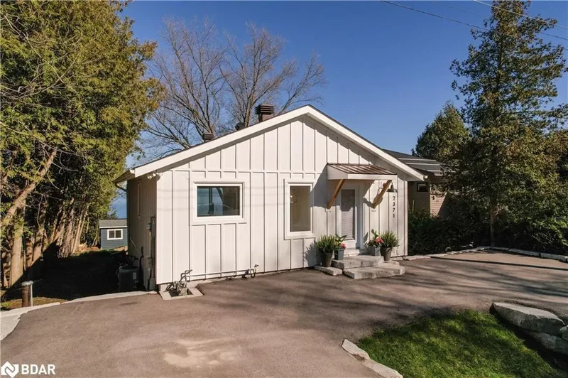 2371 Lakeshore Road E, Medonte, Ontario, Canada. - Photo 8