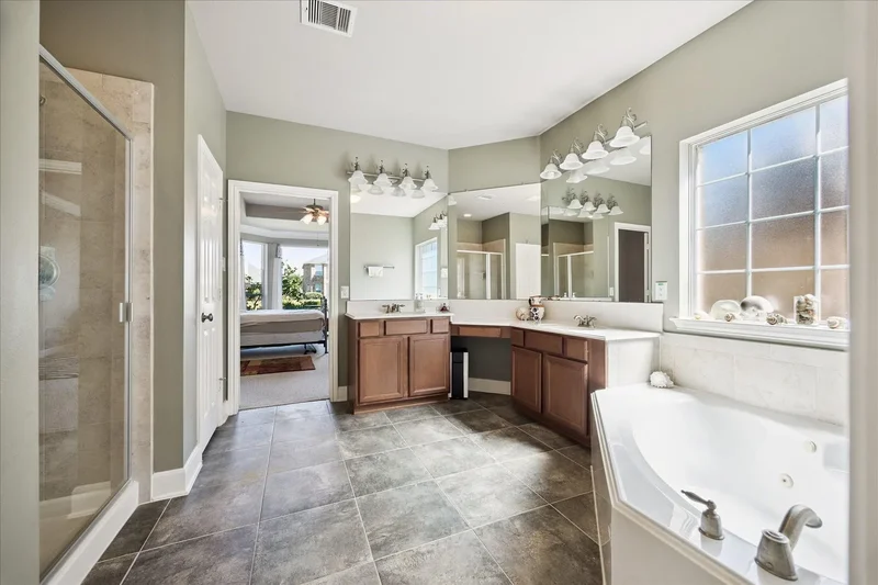 17926 Sugarloaf Bay Drive, Houston, Texas, United States. - Photo 5