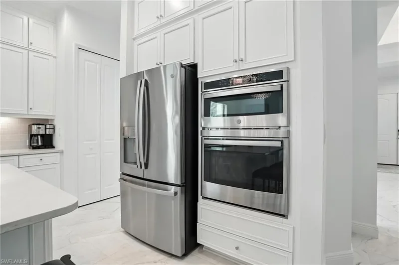 8368 Preserve Point DR, FORT MYERS, FL 33912, Fort Myers, Florida, United States. - Photo 10