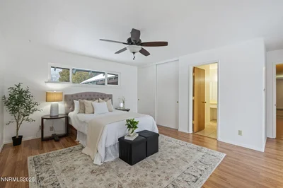 Thumbnail 24