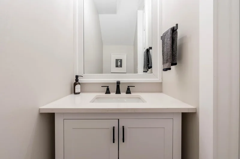 430 15th Street SE, Washington, DC 20003, Washington, District of Columbia, United States. - Photo 14