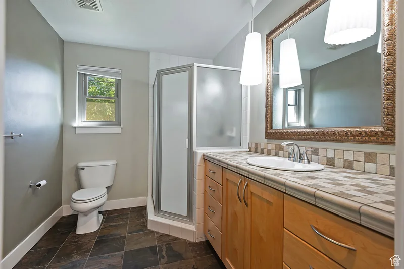 1689 E KIERSTIN PL, Salt Lake City, Utah, United States. - Photo 21