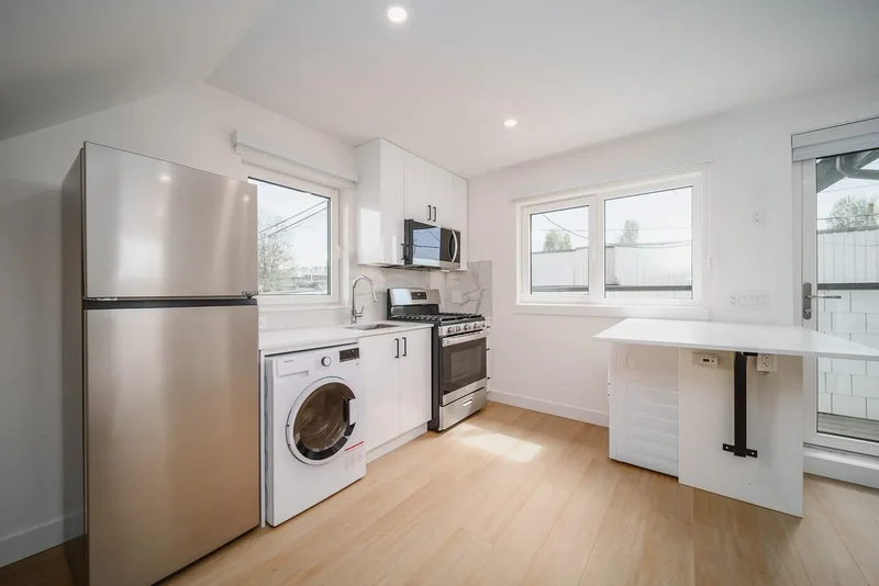 2428 Franklin Street, Vancouver, BC, V5K1X4, CANADA, Vancouver, British Columbia, Canada. - Photo 25