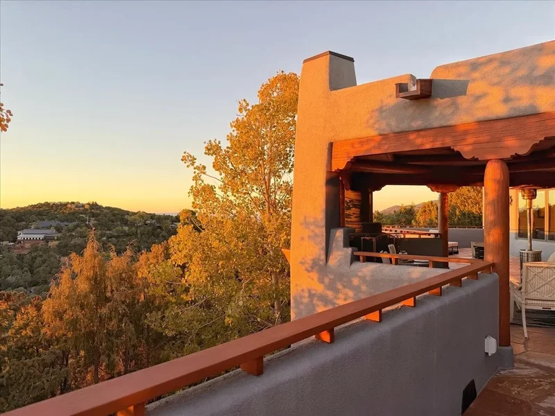 2160 Paseo Iglesias, Santa Fe, NM 87501, Santa Fe, New Mexico, United States. - Photo 17
