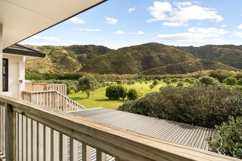 1276 Coast Road Wainuiomata, Lower Hutt, WGN 5373, Lower Hutt, Wellington, New Zealand. - Photo 26