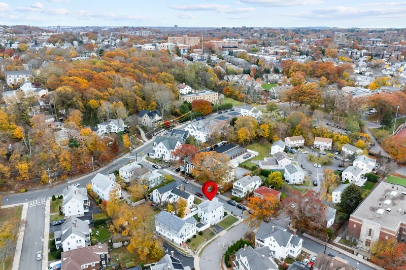 21  Glenmont Road , Boston, MA 02135, Boston, Massachusetts, United States. - Photo 42