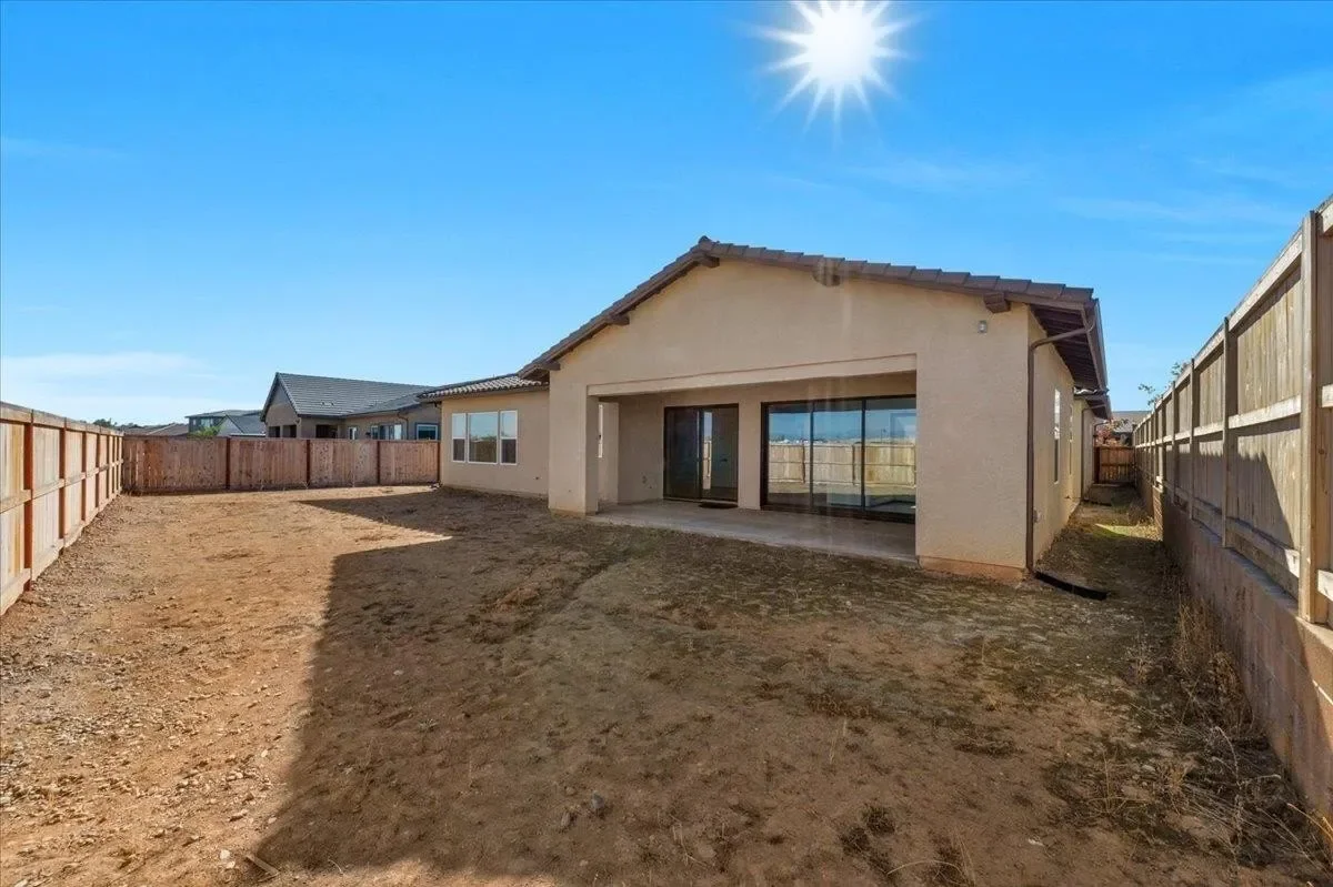 1023 Beaver Pond Loop, Madera, CA 93636, Madera, California, United States. - Photo 43