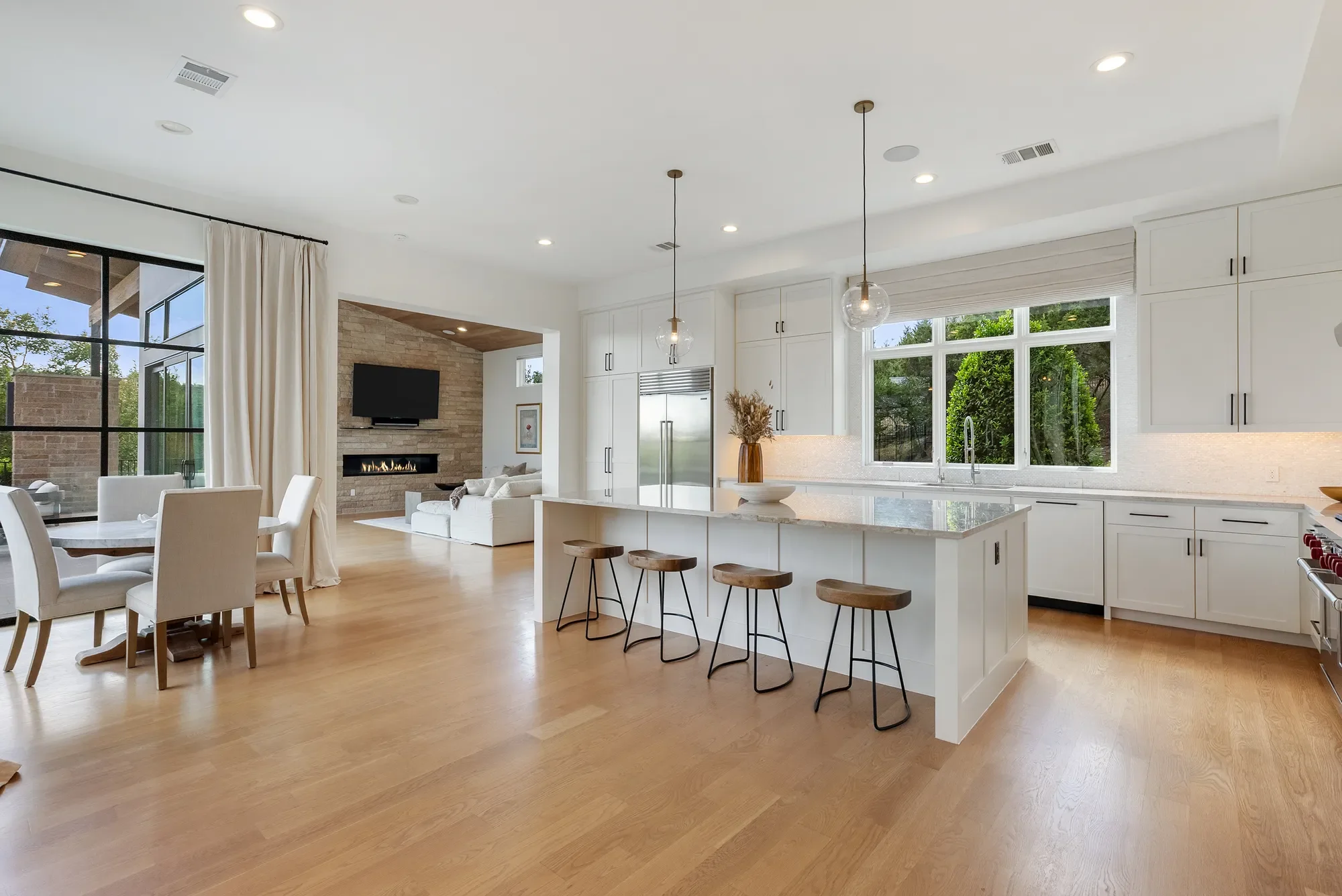 4701 Peralta Lane , Austin, TX 78735, Austin, Texas, United States. - Photo 3