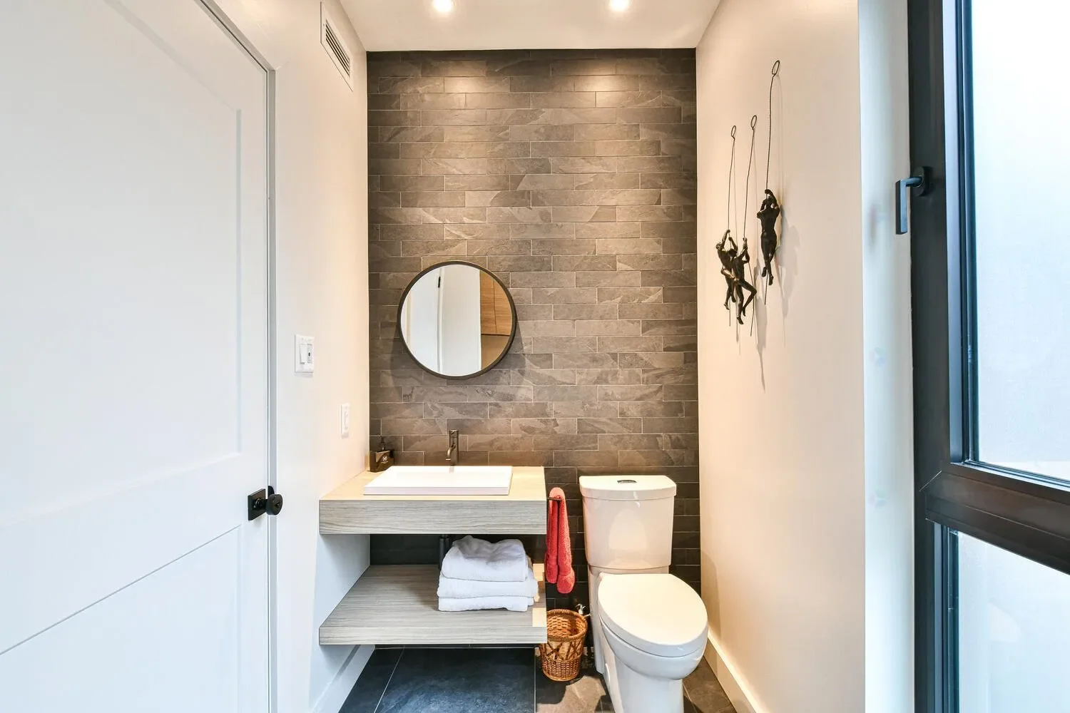 Gallery photo 4