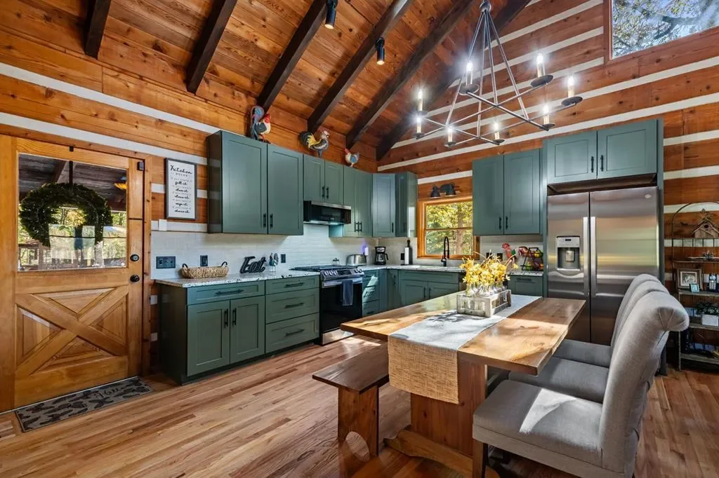 212 Dogpatch Lane, Blue Ridge, Georgia, United States. - Photo 11