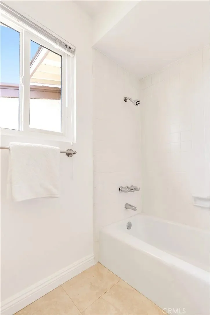 10 Shoal Drive, Newport Beach, California, United States. - Photo 21