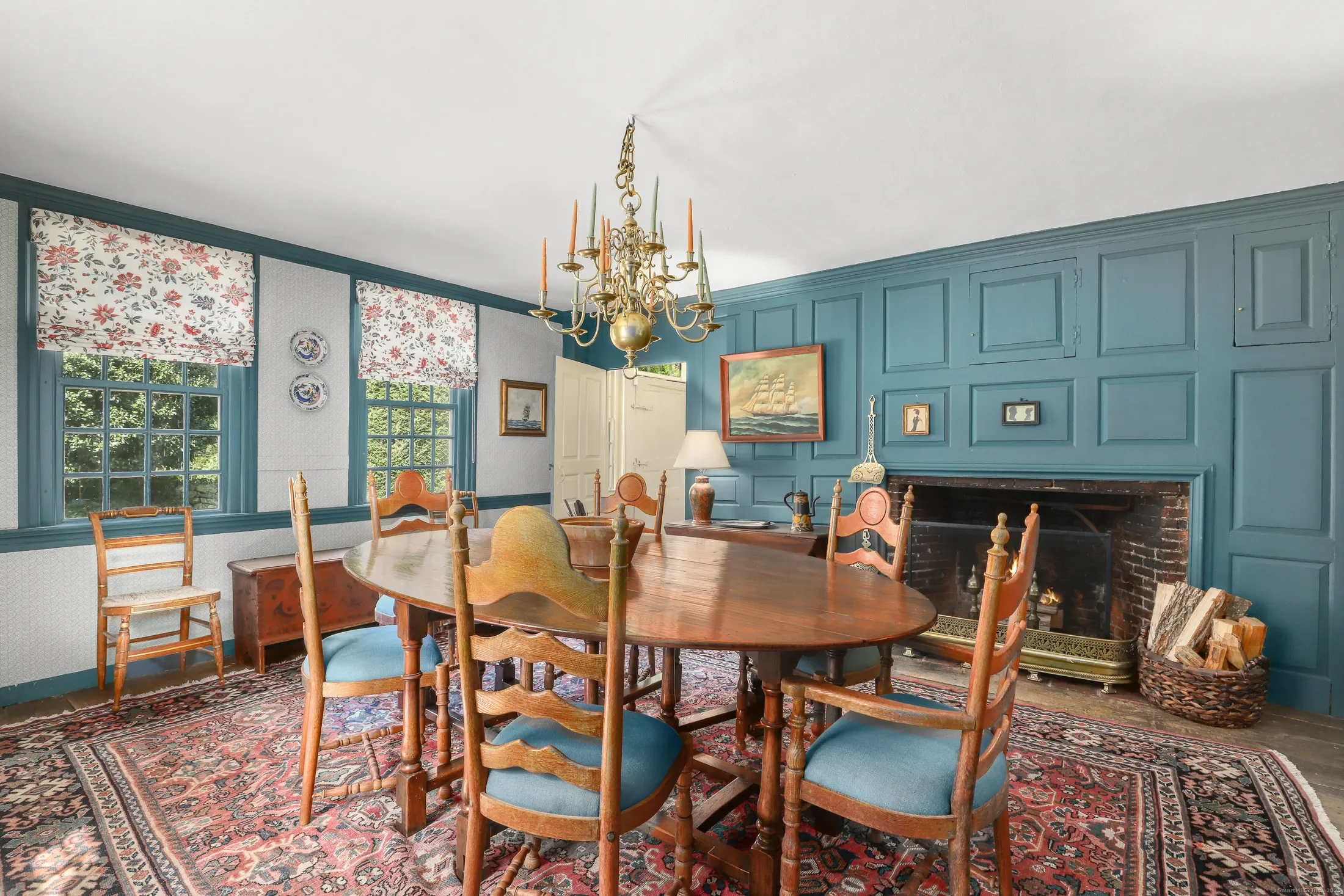 211 Walnut Tree Hill Road, Newtown, Connecticut, United States. - Photo 2