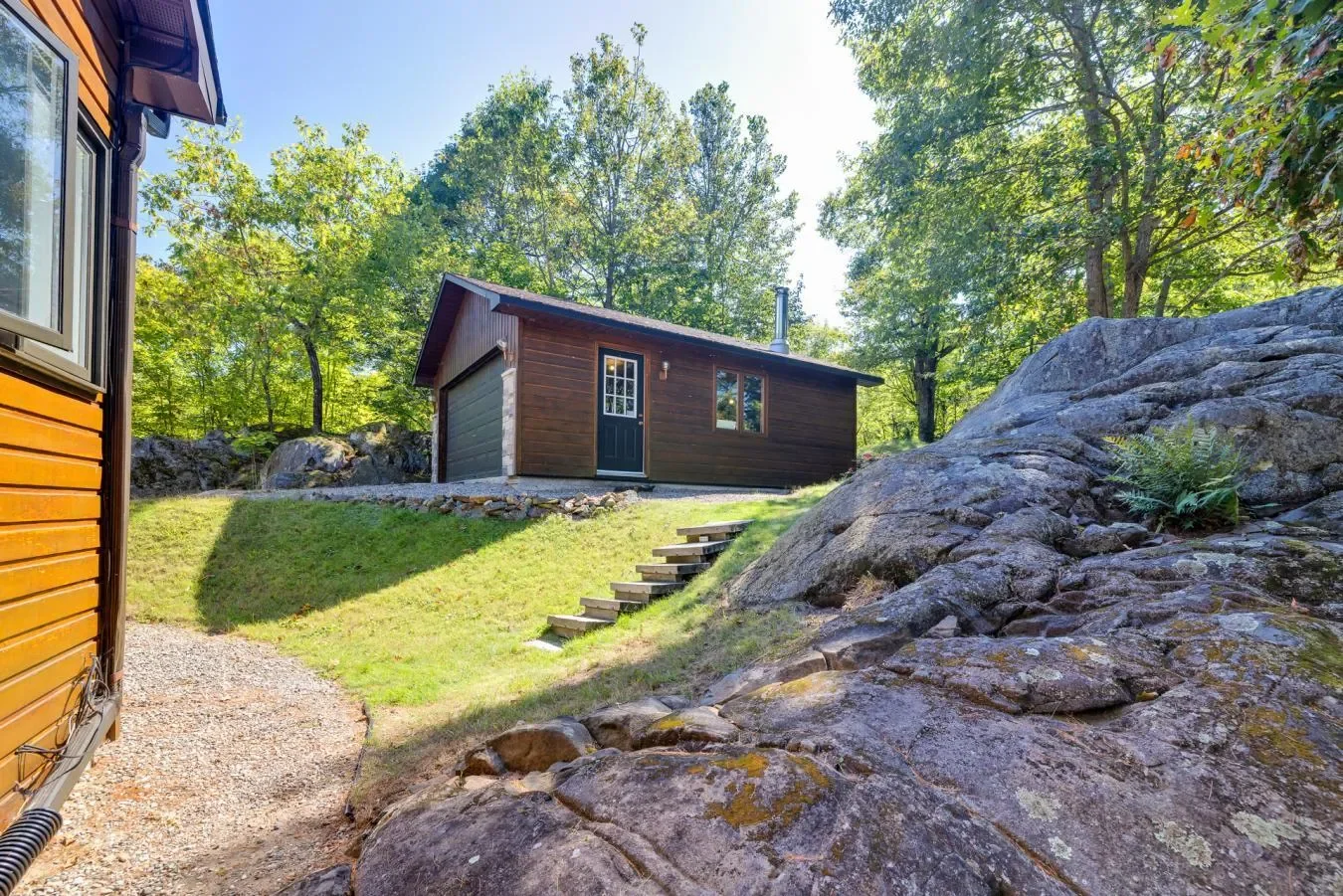 200 chemin Sarrasin, Val-des-Monts, Quebec, Canada. - Photo 3