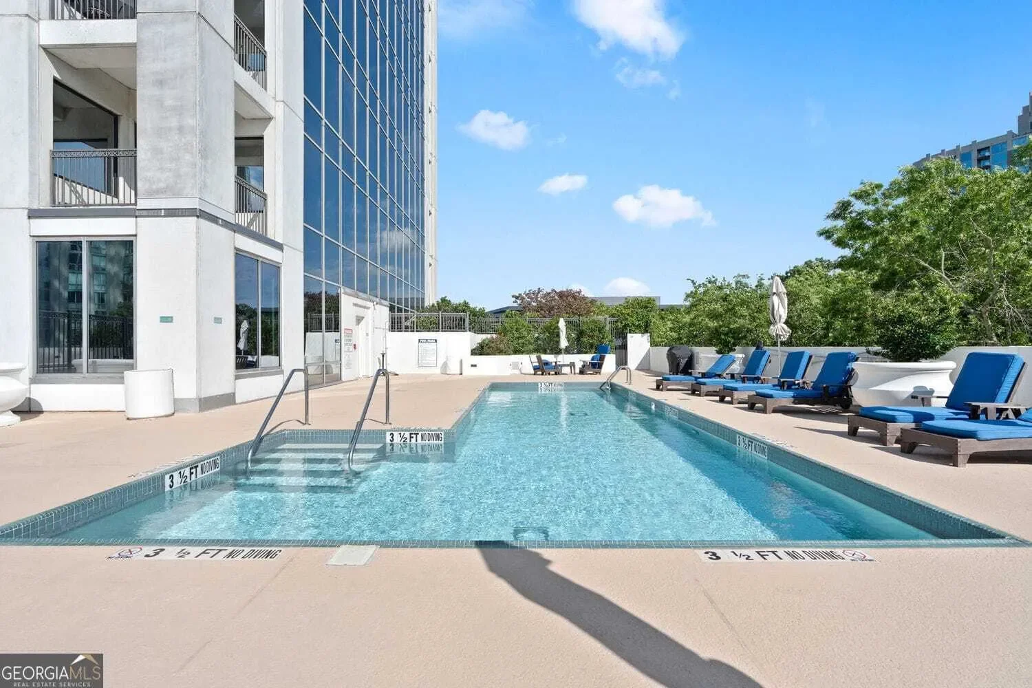 2828 Peachtree Road NW, Atlanta, Georgia, United States. - Photo 53