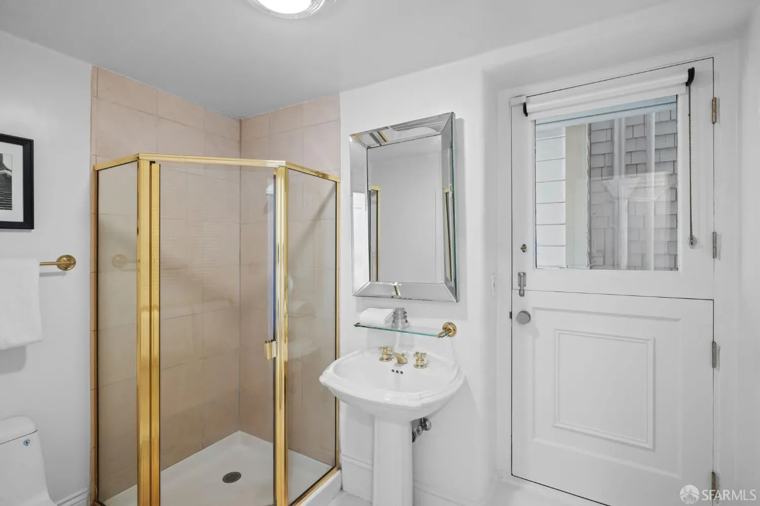 2341 Leavenworth Street, San Francisco, California, United States. - Photo 26