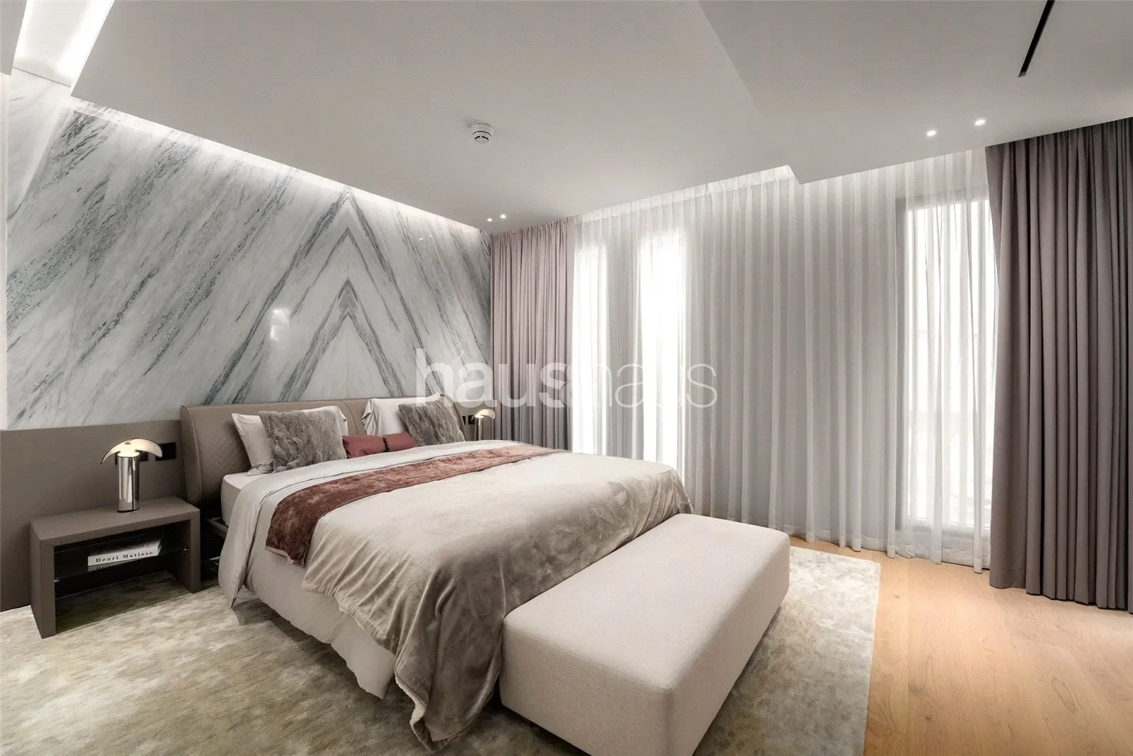 Gallery photo 8