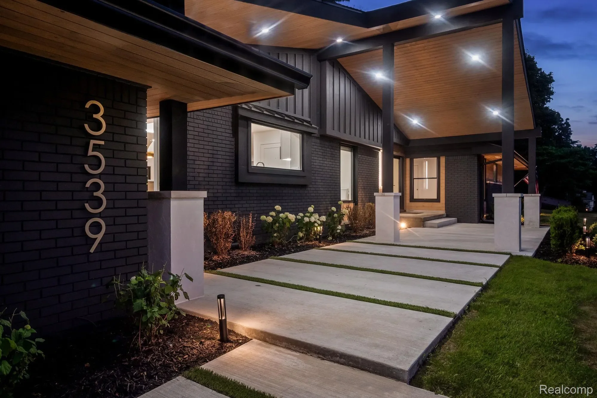 3539 Walbri Dr., Bloomfield Hills, MI 48304, Bloomfield Hills, Michigan, United States. - Photo 9