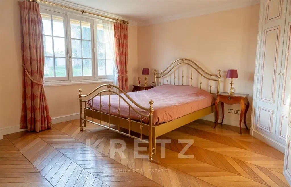 Gallery photo 6