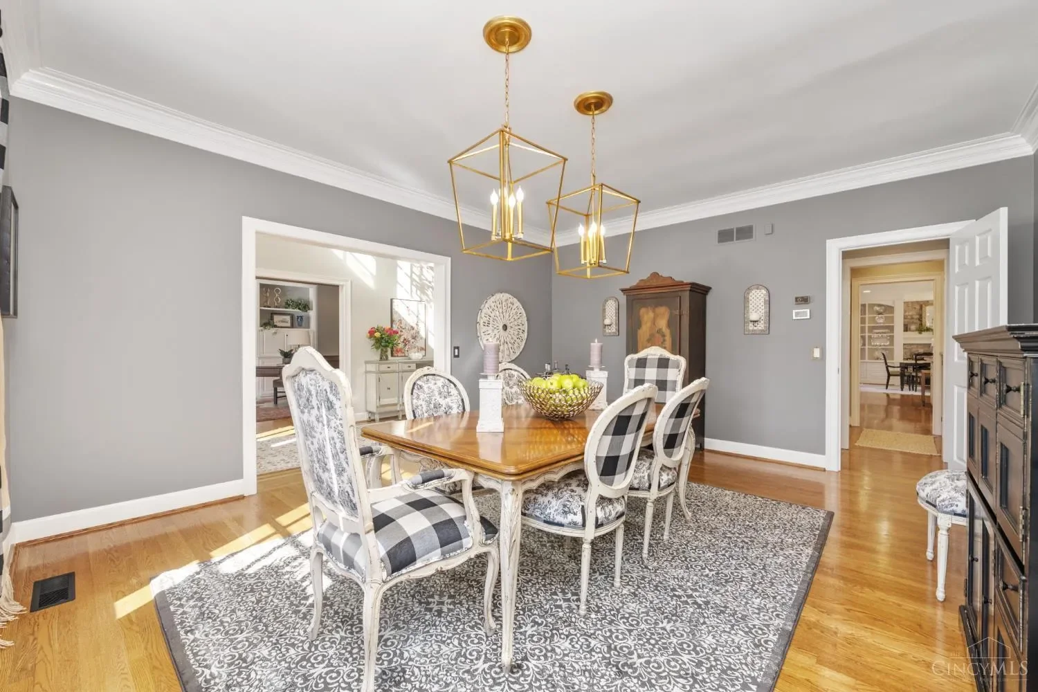 8765 Old Indian Hill Road, Cincinnati, OH 45243, Cincinnati, Ohio, United States. - Photo 28