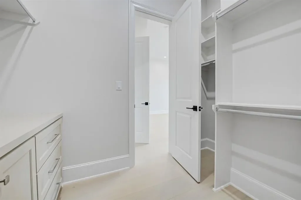 2822 Westgrove Lane, Houston, Texas, United States. - Photo 34