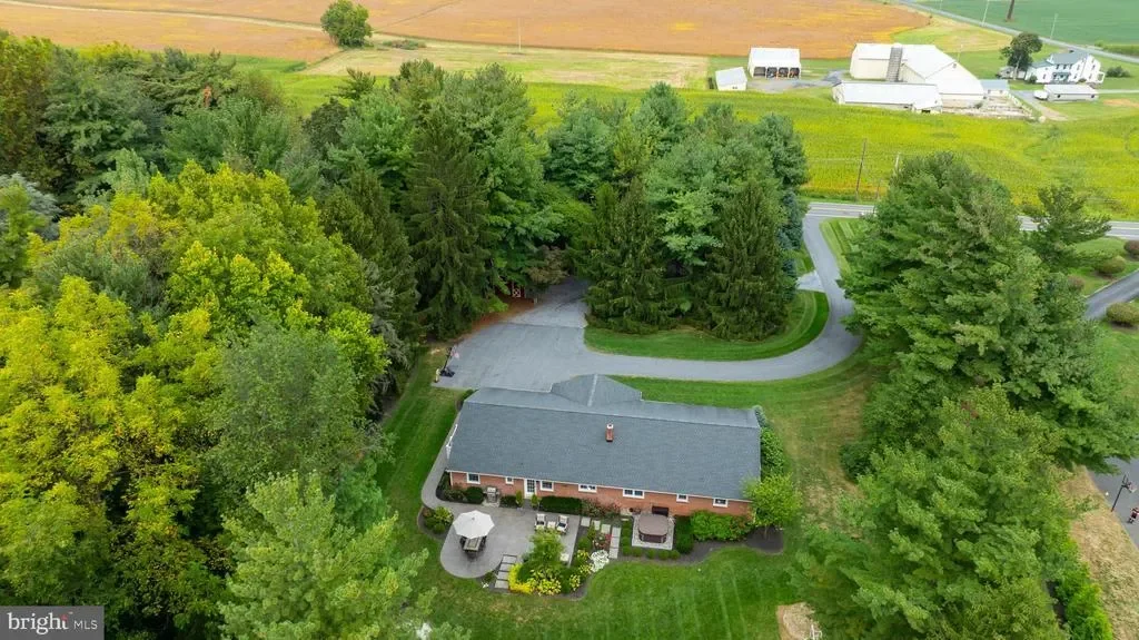 209 SEGO SAGO RD ROAD, LITITZ, PA 17543, Manheim, Pennsylvania, United States. - Photo 10