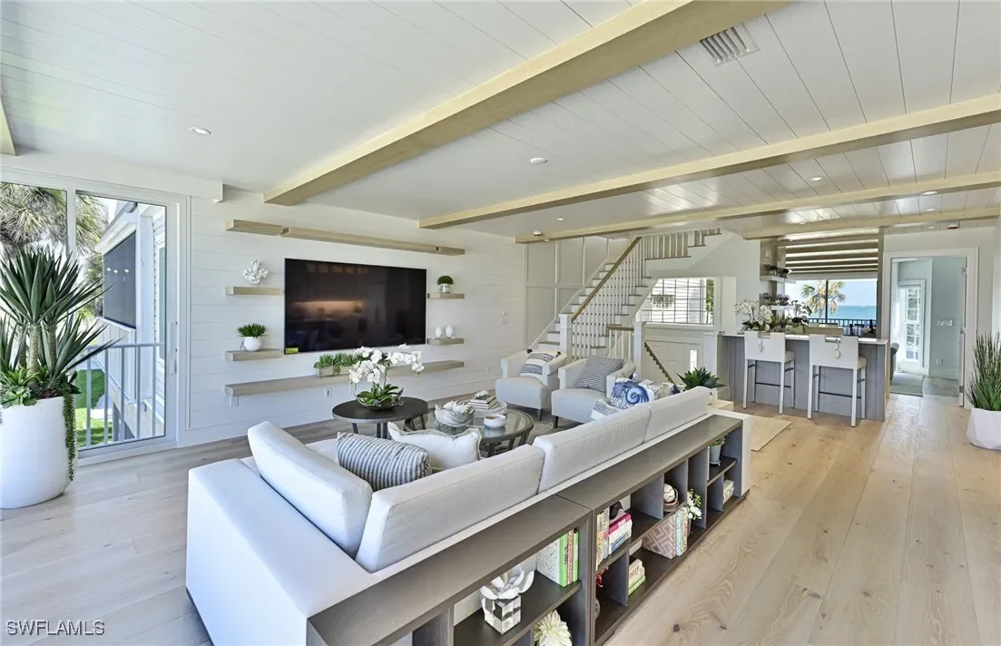 Gallery photo 2