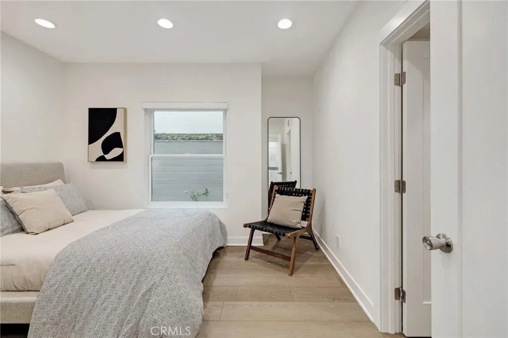 724 San Miguel Avenue, Los Angeles, California, United States. - Photo 28