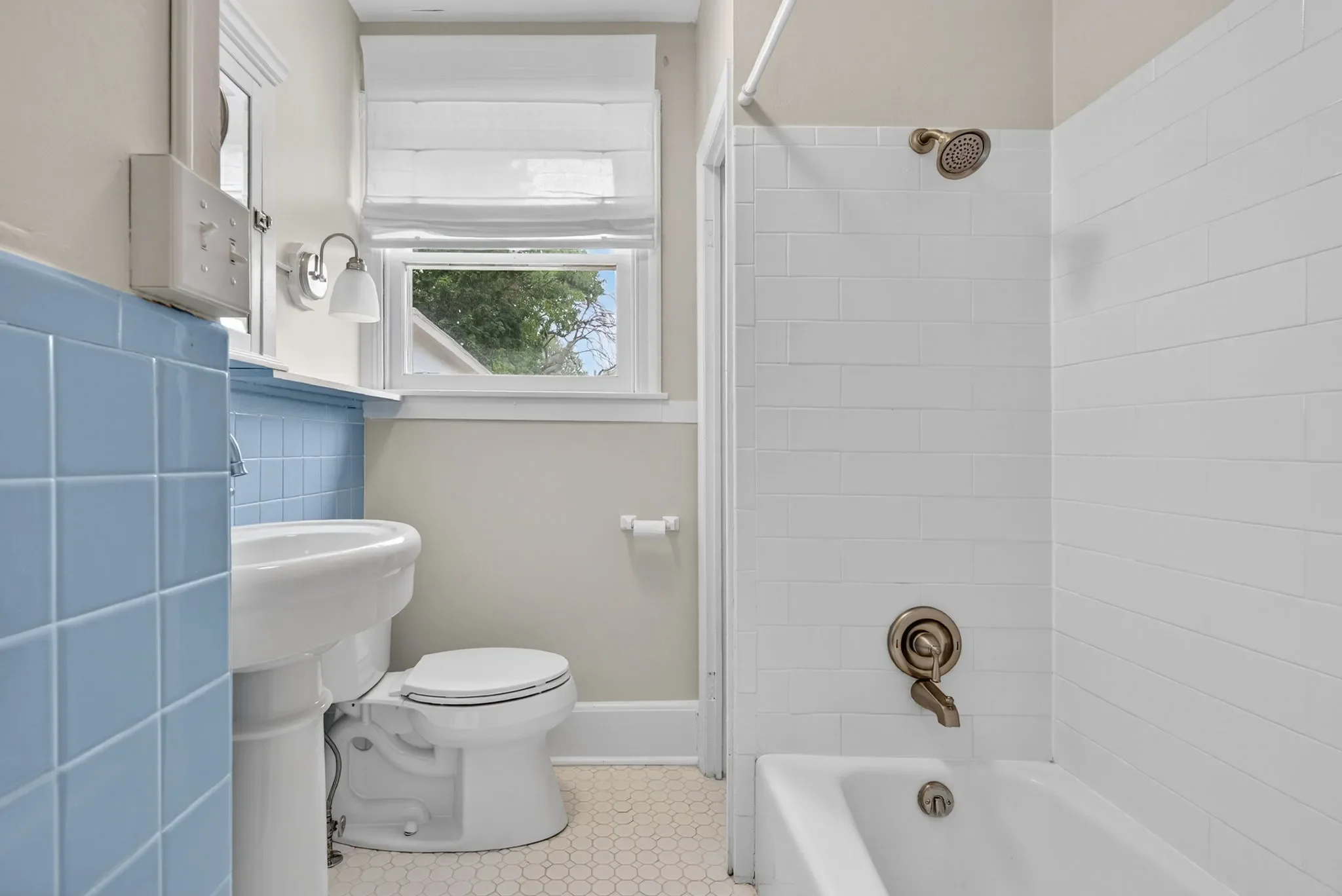 630 Washington Street , Harpers Ferry, WV 25425, Harpers Ferry, West Virginia, United States. - Photo 31