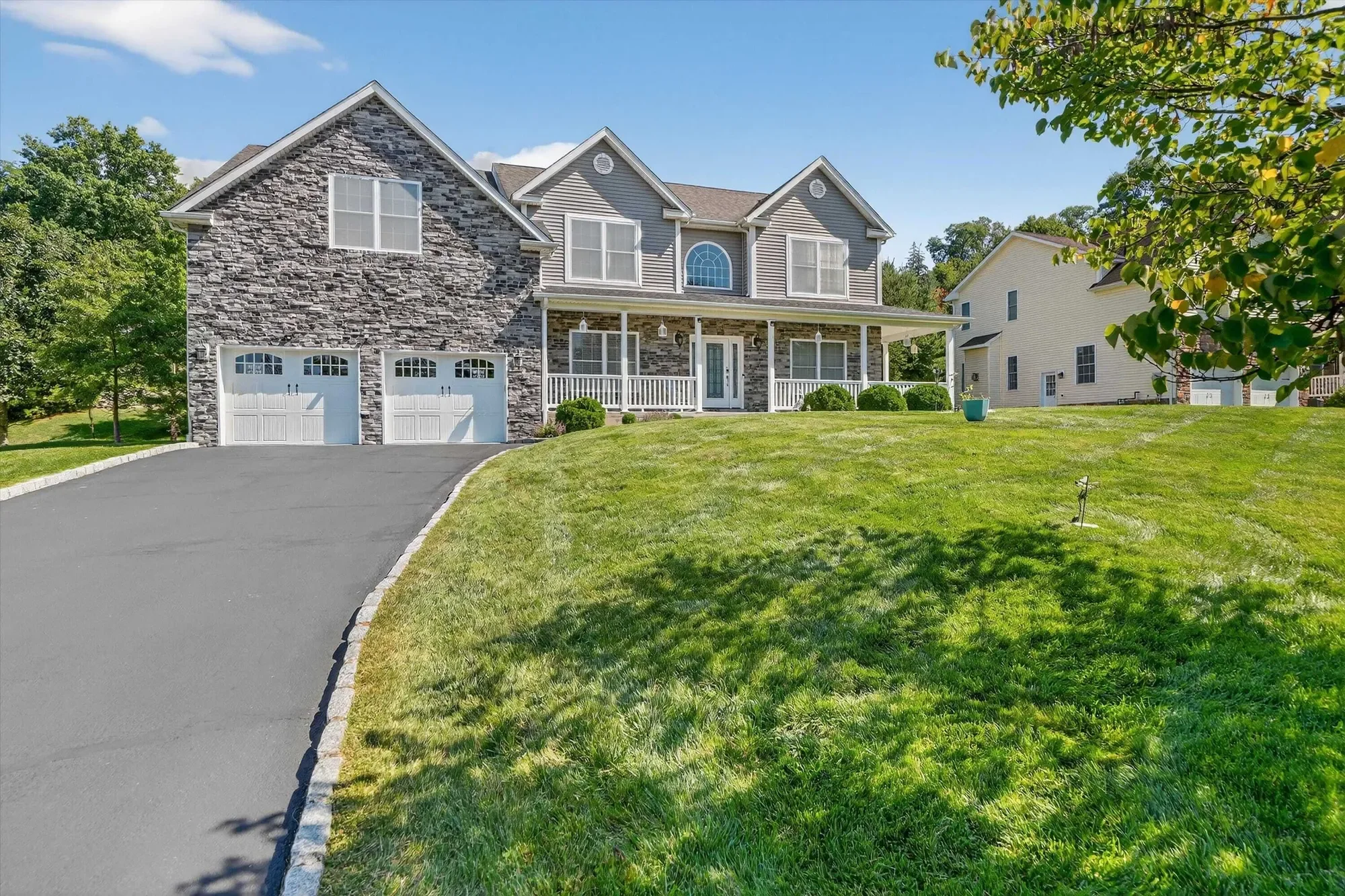 6 Clarion Drive, White Plains, NY, 10603, USA, White Plains, New York, United States. - Photo 1