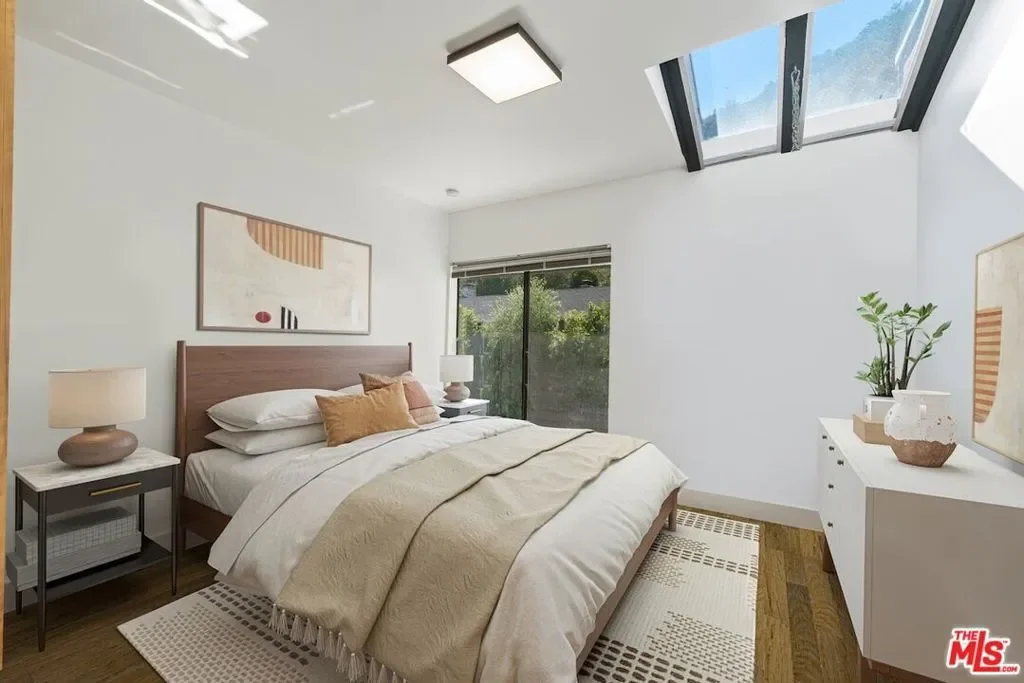 3372 Longridge Terrace, Los Angeles, California, United States. - Photo 10