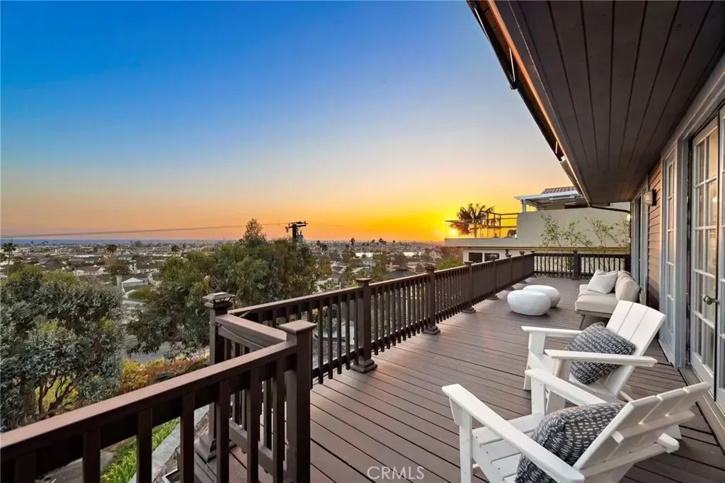 521 Kings Road, Newport Beach, California, United States. - Photo 31