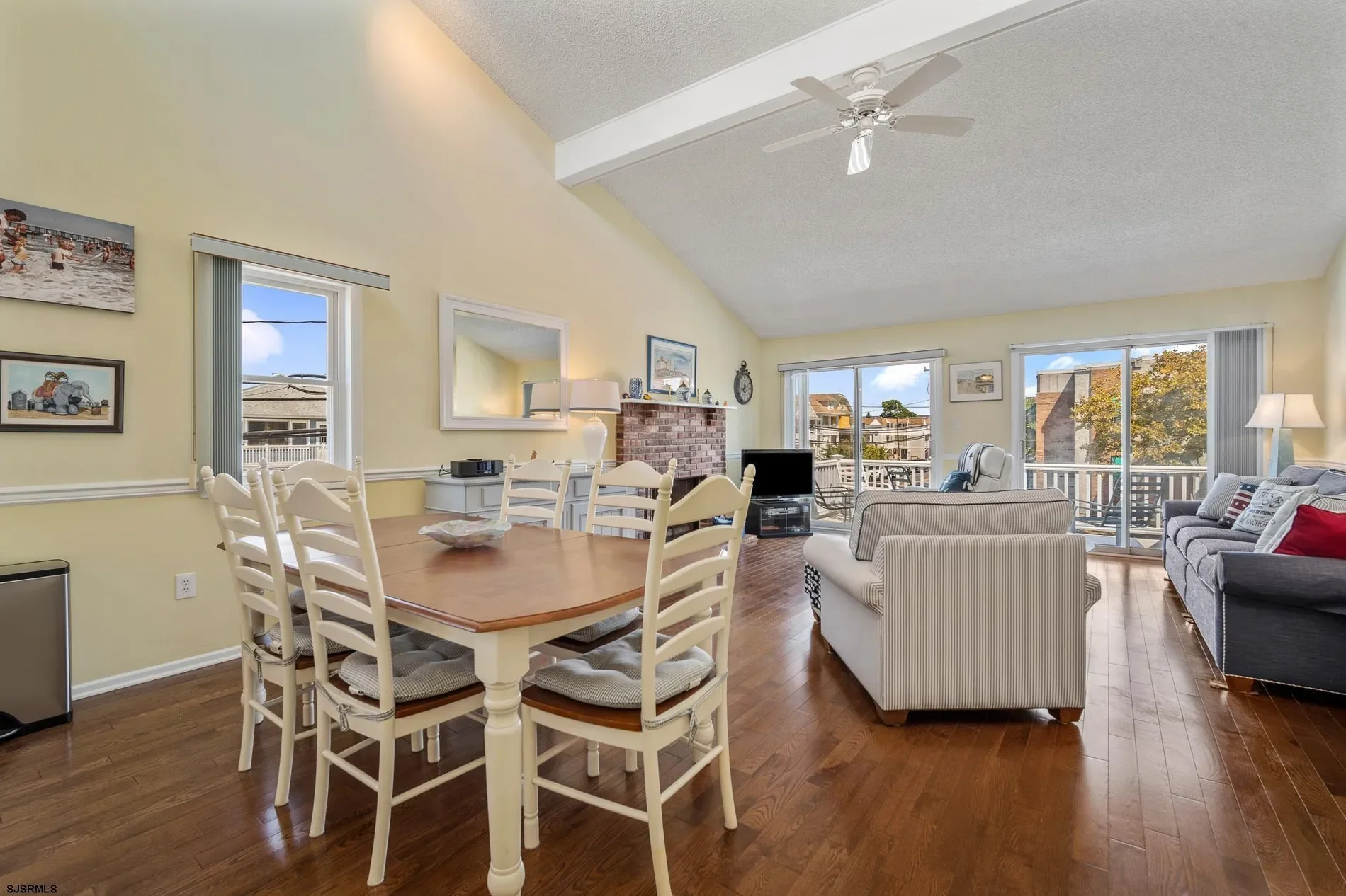 Gallery photo 11
