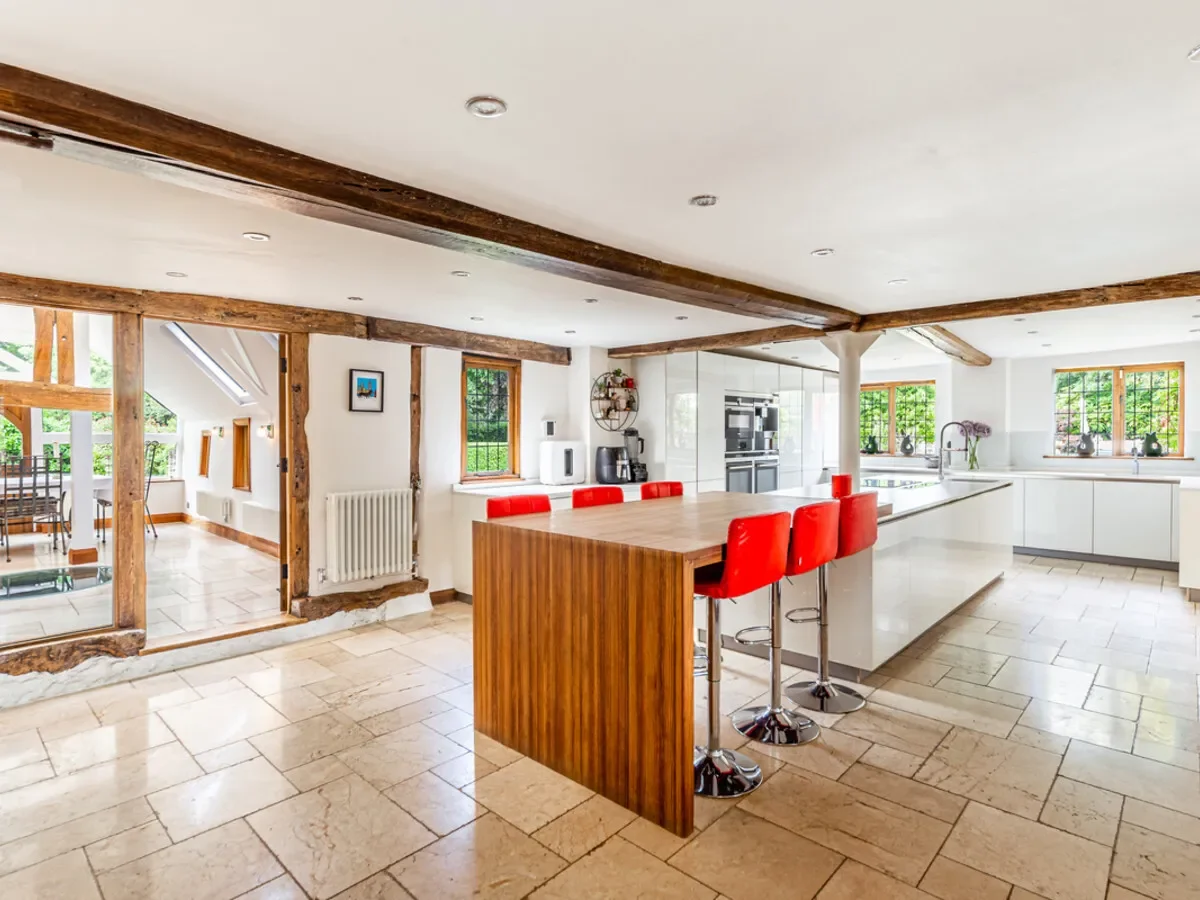Windmill Road, Pepperstock, LU1, Pepperstock, England, United Kingdom. - Photo 17