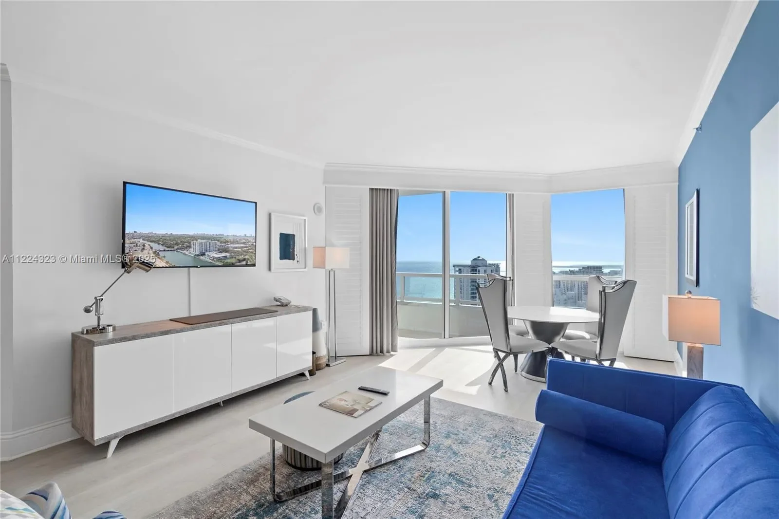 4401 COLLINS AV 2906/2908, Miami Beach, Florida, United States. - Photo 14