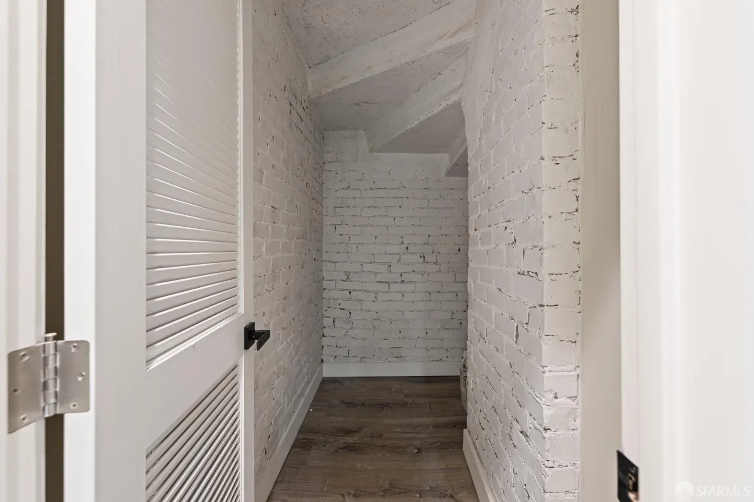 Gallery photo 4