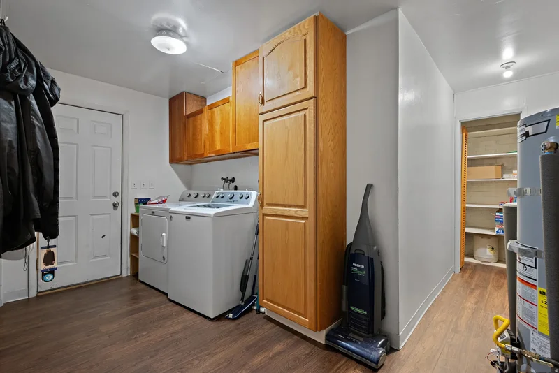 1610 E Moor Dale Ln, Holladay, UT 84117, Holladay, Utah, United States. - Photo 22
