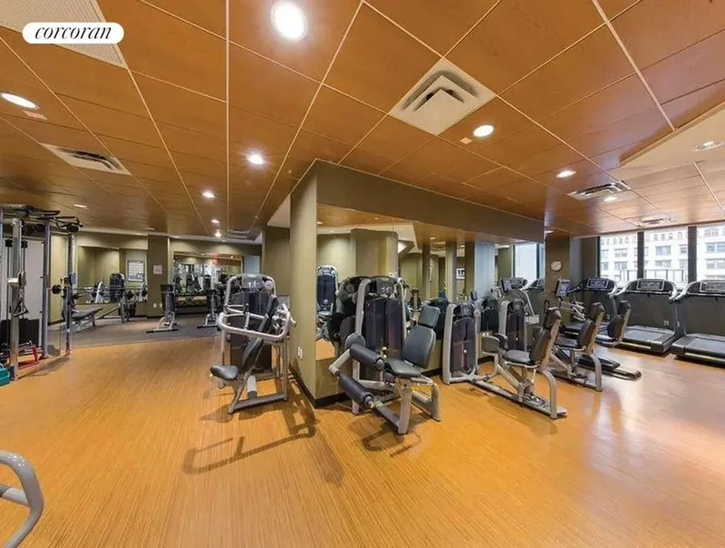330 East 38th Street 50F, New York, NY 10016, New York, New York, United States. - Photo 8