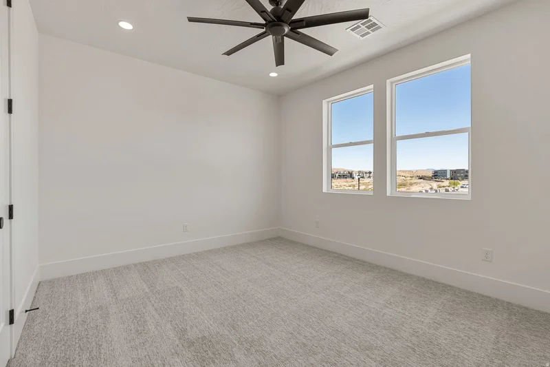 5273 S BLUE PEARL ALY, St. George, Utah, United States. - Photo 37