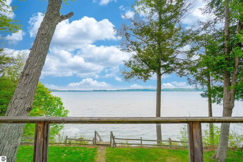 6514 Beech Tree Road, Glen Arbor, MI 49636, Glen Arbor, Michigan, United States. - Photo 34