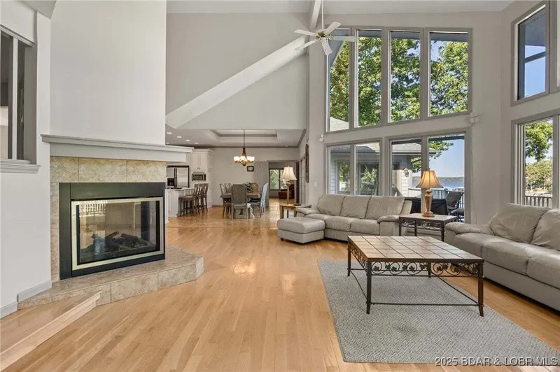 125 Sailaway Bay Drive, Sunrise Beach, MO 65079, Sunrise Beach, Missouri, United States. - Photo 62