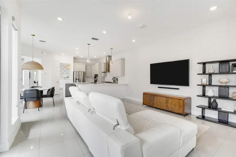 10595 S Lago Vista Cir, Parkland, Florida, United States. - Photo 11