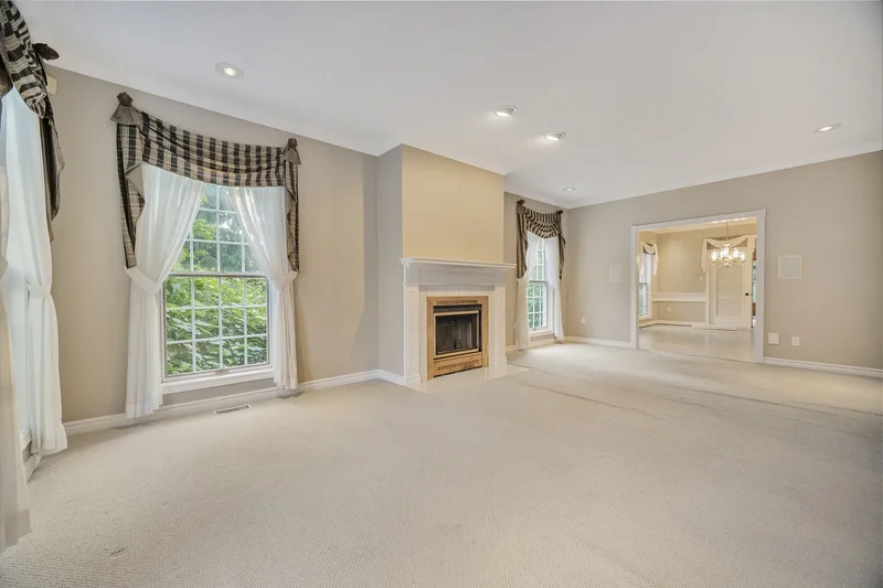 17606 Thorndale Rd, Thames Centre, ON N0M 2P0, Thorndale, Ontario, Canada. - Photo 5