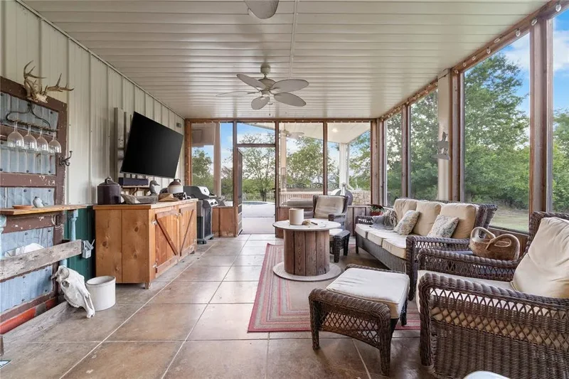 15630 S Bee Emet Road, Milburn, OK 73450, Kenefic, Oklahoma, United States. - Photo 33