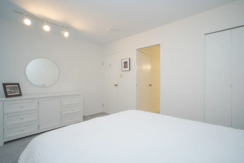 1346 Laburnum Street, Vancouver, BC V6J 3W3, Vancouver, British Columbia, Canada. - Photo 18