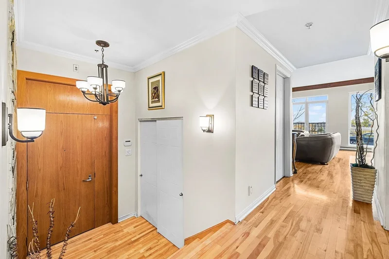791 Rue de la Commune E., Apt. 111, Montreal, QC H2Y4E2, Montreal, Quebec, Canada. - Photo 35