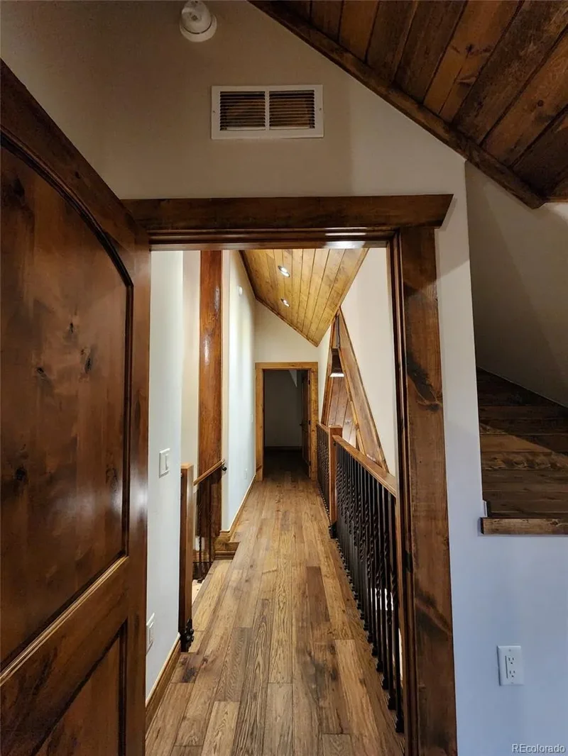 733 Rainbow Road, Idaho Springs, Colorado, United States. - Photo 44