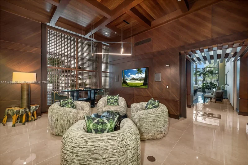 5875 Collins Ave 201, Miami Beach, Florida, United States. - Photo 27