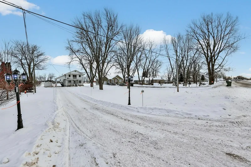 1541 Grande-Côte, Sainte-Geneviève-de-Berthier, QC J0K1A0, Berthierville, Quebec, Canada. - Photo 18